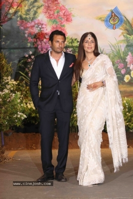 Sonam Kapoor And Anand Ahuja Wedding Reception Photos - 24 of 37