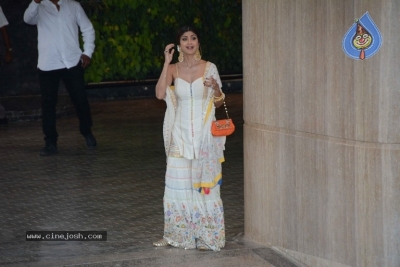 Sonam Kapoor Sangeet and Mehndi Ceremony - 52 of 63