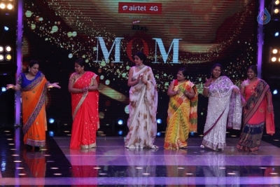 Sridevi Promotes Mom at Sa Re Ga Ma Pa Sets - 3 of 21