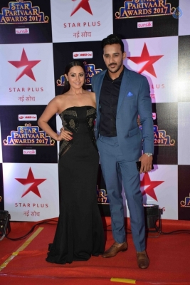 Star Parivar Awards 2017 Red Carpet Photos - 15 of 62