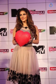 Sunny Leone at MTV Splitsvilla 8 Press Meet - 14 of 40