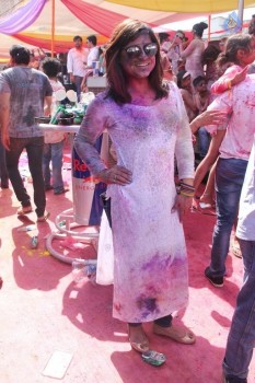 TV Celebrities at BCL Holi 2016 - 11 of 49