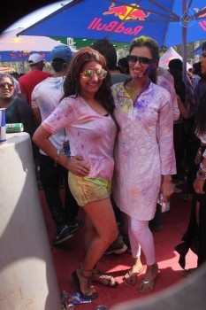 TV Celebrities at BCL Holi 2016 - 16 of 49