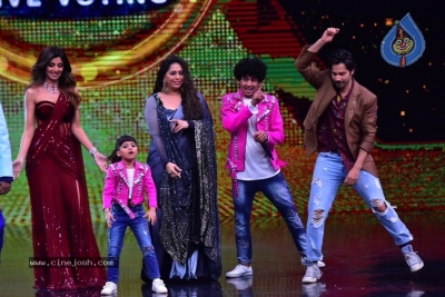 Varun Dhawan Spotted On Set Of Super Dancer Chapter 2 - 1 of 11