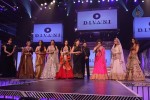 yash-chopra-birthday-tribute-fashion-show