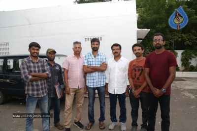 100 Percent Kaadhal Shooting Completed - 7 of 12