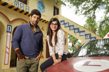 10 Endrathukulla On Location Photos - 4 of 4