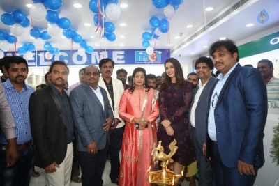 Actress Raashi Khanna Launches Big C Mobile Store at Kukatpally - 2 of 21