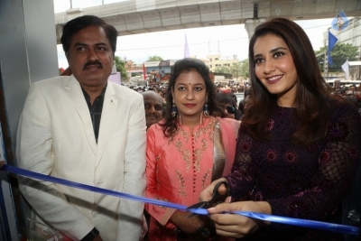 Actress Raashi Khanna Launches Big C Mobile Store at Kukatpally - 6 of 21