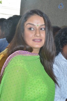 Agalya Tamil Movie Launch Photos - 12 of 42