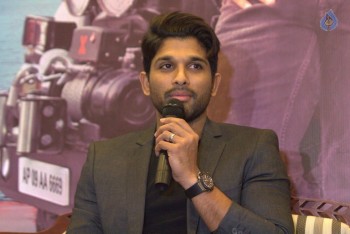 Allu Arjun at Sarrainodu Press Meet in Bangalore - 1 of 21