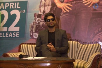 Allu Arjun at Sarrainodu Press Meet in Bangalore - 4 of 21