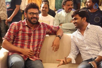 Babu Bangaram Success Meet - 8 of 42