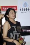 bolly-celebs-launches-kalamandir-kalasutra-2010