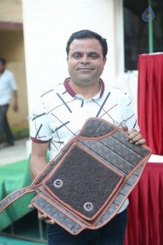 Capdase Auto Linen Launched 7D Car Floor Mat in to TS and AP market - 8 of 32
