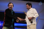 celebs-at-vijay-awards-2011