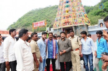 Chuttalabbayi Success Tour at Vijayawada - 22 of 38