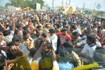 Dictator Audio Launch Rally Hyd to Amaravathi 2 - 15 of 38