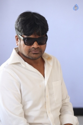 Director Harish Shankar DJ Interview Photos - 13 of 20