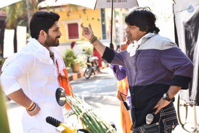 Duvvada Jagannadham Working Stills - 1 of 2