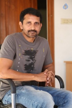 Dwaraka Movie Director Srinivasa Ravindra Interview - 9 of 21