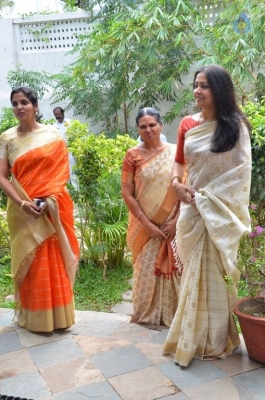 Jyothika at Heirloom Kanjivaram Exhibition Photos - 18 of 18