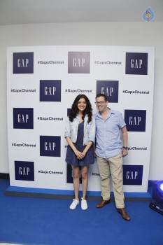 Kajal Agarwal Launches Gap Store at Phoenix Mall - 1 of 21