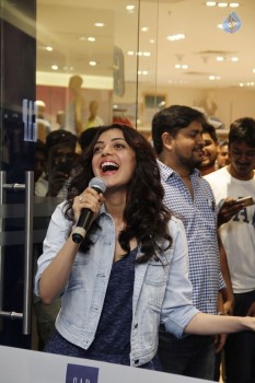 Kajal Agarwal Launches Gap Store at Phoenix Mall - 4 of 21