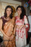 kajal-agarwal-n-deeksha-seth-inaugurates-vaishnavi-gold-shop