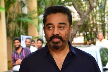 Kamal Haasan Papanasam Success Meet Photos - 5 of 33