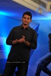 mahesh-babu-meets-univercell-customers