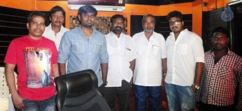 Manasu Pilichindi Songs Recording Photos - 7 of 18