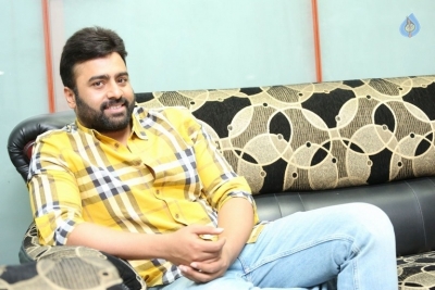 Nara Rohit Samanthakamani Interview Photos - 11 of 29