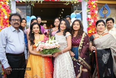 Nithya Shetty Inaugurates Aarna Collections - 15 of 21
