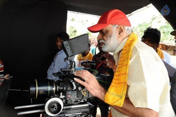 Om Namo Venkatesaya Working Photos - 1 of 15