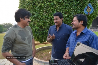 Pawan Kalyan Launches 2 Countries Movie Teaser - 5 of 20