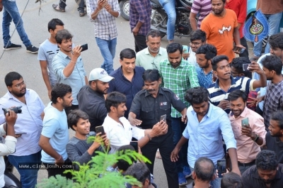 Power Star Pawan Kalyan Fans Hungama at Dil Raju office - 14 of 34