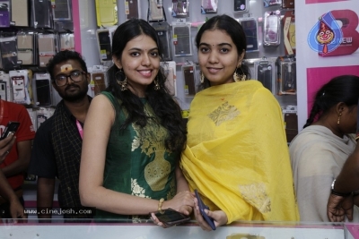 Rajasekhar and Jeevitha at B New Mobile Store Opening - 6 of 6