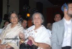 Rani Mukherjee, Nandita Das at V Shantaram Awards Night - 21 of 41