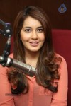 rashi-khanna-at-red-fm