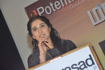 Regina at Maanagaram Tamil Film Press Meet - 32 of 40
