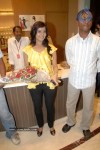 Samantha Visits Kalanikethan Shopping Mall At Hyd - 2 of 24