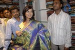 Samantha Visits Kalanikethan Shopping Mall At Hyd - 20 of 24