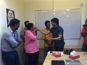 Sarrainodu Success Celebrations at Radio Mirchi  - 5 of 8