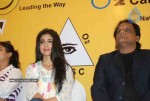 shriya-at-o2-car-rally-for-the-blind-stills