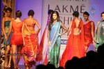 Shruti Hassan Walks the Ramp at Lakme Fashion Week 2010 - 8 of 27