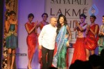 Shruti Hassan Walks the Ramp at Lakme Fashion Week 2010 - 23 of 27