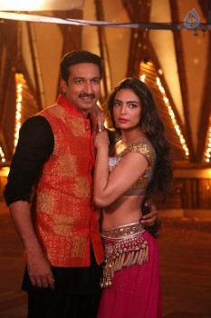 Soukhyam Item Song Photos - 14 of 42
