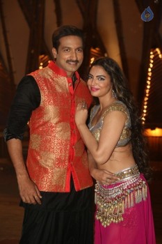 Soukhyam Item Song Photos - 18 of 42