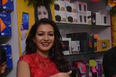 Sreemukhi and Catherine Launches B New Mobile Store - 9 of 13